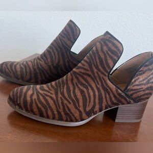 New Directions Tiger Print Calf Hair Ankle Boots
